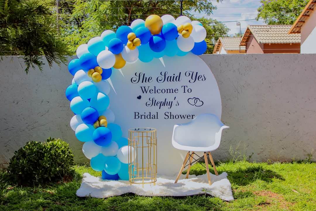 Bridal shower baloon decoration