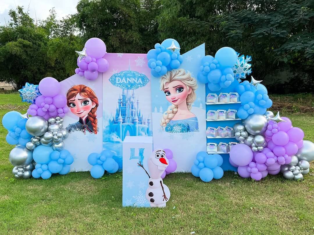 Frozen birthday decoration