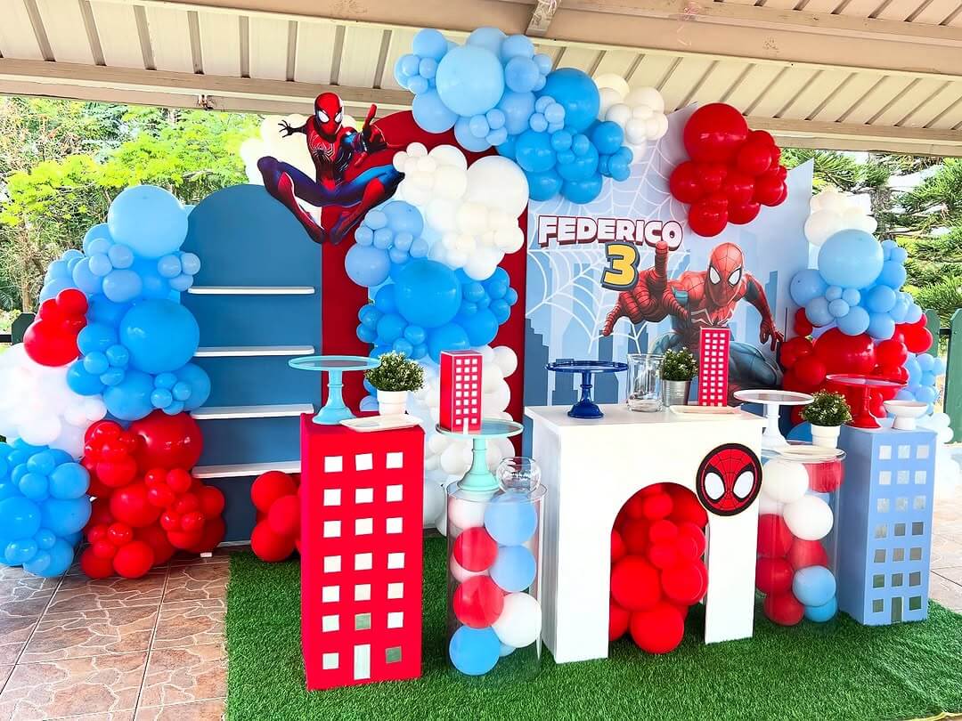 Spiderman birthday decoration