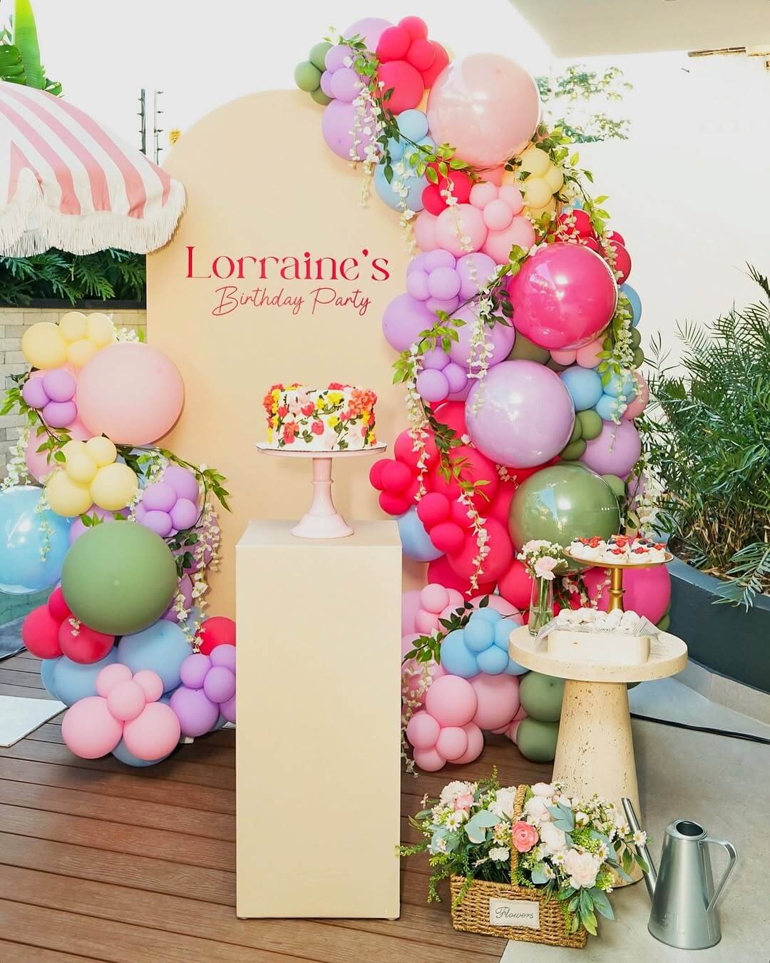 colourful baloon birthday signage